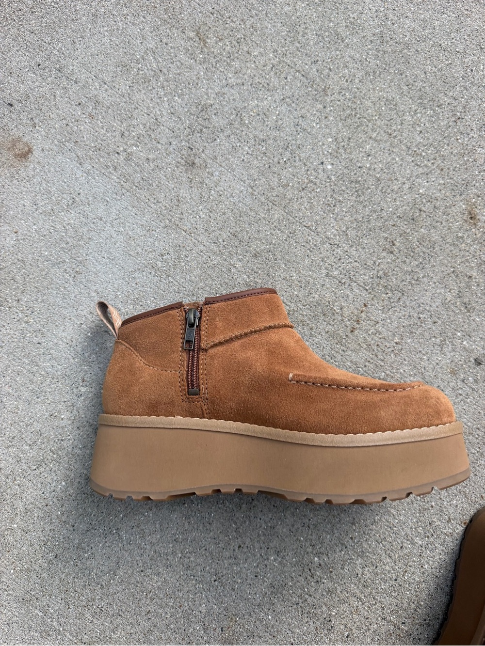 UGG SITYFUNC ultra mini boot